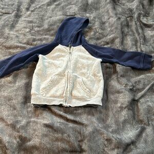 ⭐️🎉Baby boys 24 mths jumping beans hooded jacket